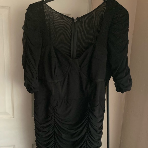 Black plus size corset dress - Picture 2 of 4